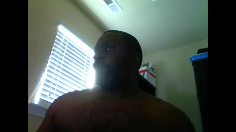 junbug8812 online show from March 4, 1:38 pm