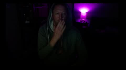 Snapshot of jusbeaz8722 chatting on February 2, 8:46 am JustVibin online show from February 2, 8:46 am