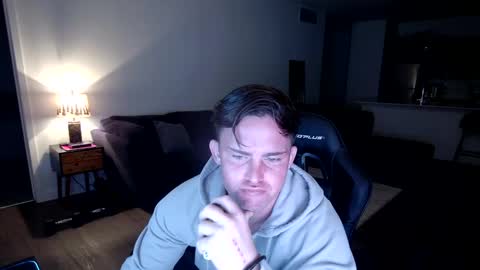 BlueEyedJayy online show from December 30, 2:53 am