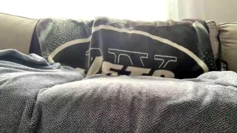 just laz online show from March 9, 3:49 pm