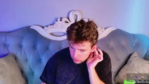 Arthur online show from May 27, 8:44 am