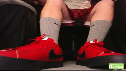 M. Dean online show from April 5, 5:04 am