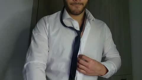 Justin online show from April 7, 10:10 pm