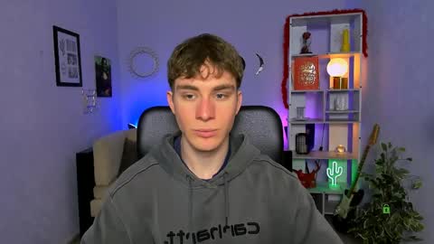 kael_rin online show from April 13, 11:33 am