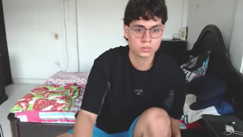 kafer online show from February 20, 7:04 pm