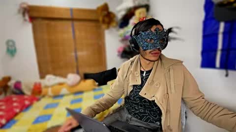 Kaid Z. Dust online show from October 7, 5:44 am