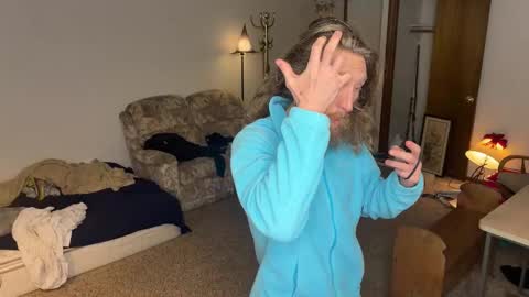 Kaiku77 online show from February 4, 5:41 pm