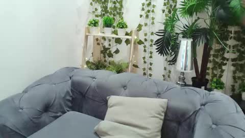 kaitonyan online show from April 11, 10:57 pm