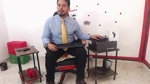 Kaleth online show from February 2, 12:46 pm