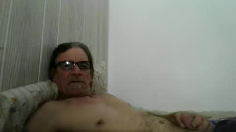 kalifornia91666 online show from December 16, 5:17 am