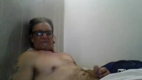 kalifornia91666 online show from December 2, 1:00 pm