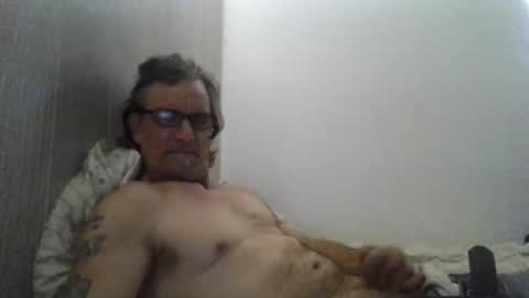 kalifornia91666 online show from January 3, 7:49 am