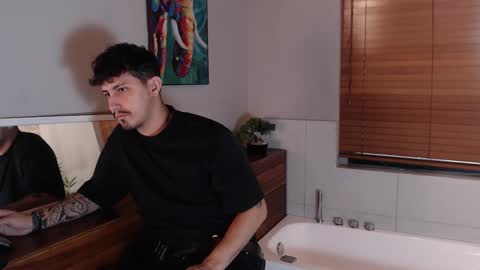 jhon online show from February 11, 12:43 pm