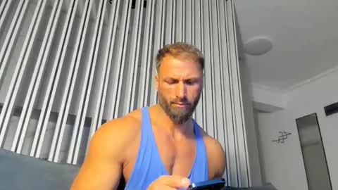 Kane OF strongkane online show from November 13, 5:17 pm