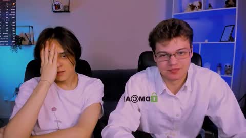 Karl online show from November 12, 9:37 am