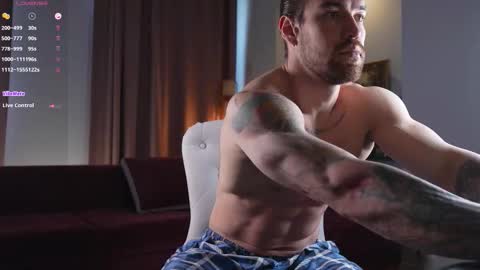 Karlos and Louis online show from February 18, 6:44 am