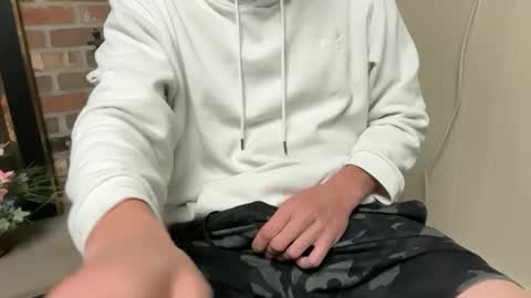 keahi420 online show from November 7, 6:11 pm