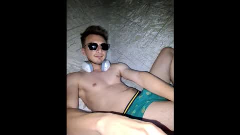 keetherwulf online show from January 17, 9:27 pm