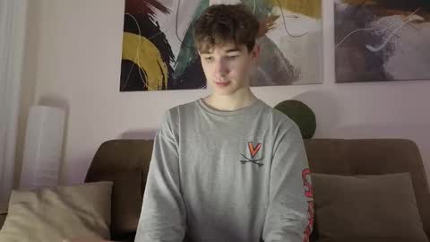 Mark online show from October 24, 4:31 pm