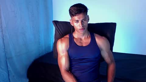 ken__owensx online show from June 25, 4:34 pm