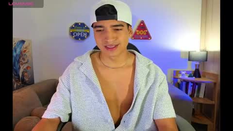 ken_blaker online show from March 31, 4:03 am