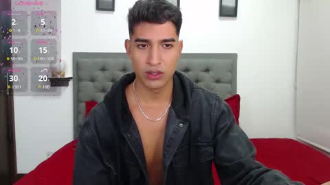 Snapshot of ken_blaker chatting on December 30, 11:38 pm ken_blaker online show from December 30, 11:38 pm