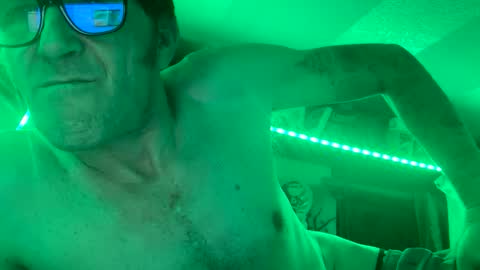 kencam70 online show from April 18, 4:36 am