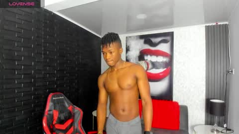 Snapshot of kender21_ chatting on January 16, 4:28 pm Kender online show from January 16, 4:28 pm