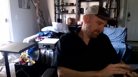 Ken Kuddles online show from February 21, 11:32 pm