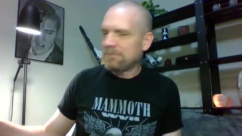 Ken Kuddles online show from January 26, 4:20 am