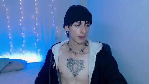 kenny online show from December 10, 4:27 pm