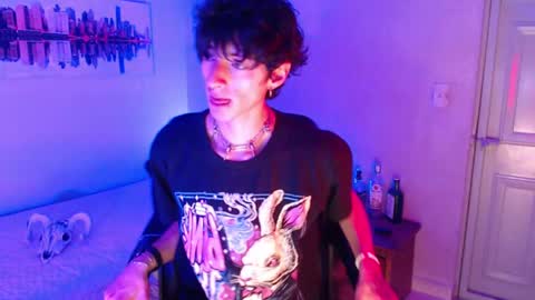 kenny online show from February 3, 9:39 pm