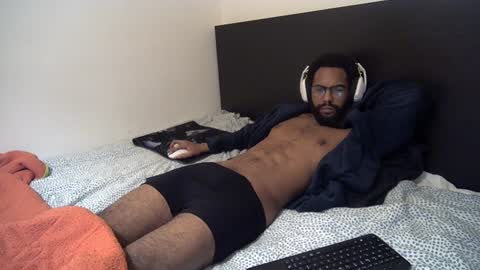 Snapshot of kevi4 chatting on February 7, 2:51 am kevi4 online show from February 7, 2:51 am