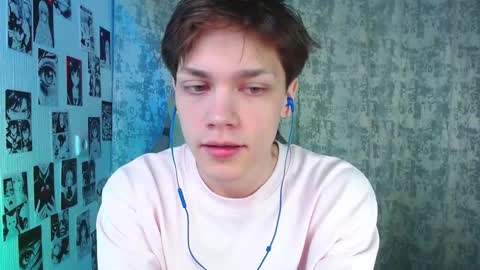 Snapshot of kevin_joestar chatting on October 21, 4:59 am Kevin online show from October 21, 4:59 am
