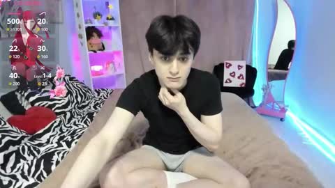 kevinhunter_ online show from November 12, 5:51 pm