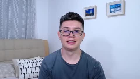 Kevin online show from February 23, 12:45 am