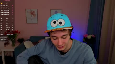 kevinstrike online show from April 11, 6:42 am