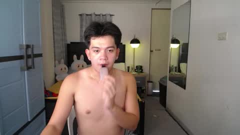 Arch online show from April 21, 7:14 am