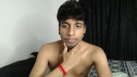 khevinlopezonig online show from October 22, 11:41 pm