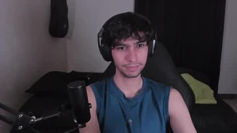 khozler_ online show from September 26, 1:47 am