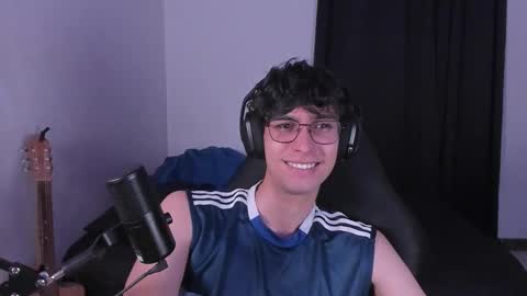 khozler_ online show from September 11, 12:31 am