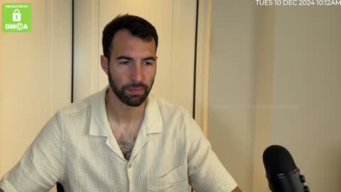 Snapshot of kiatog5 chatting on December 10, 9:12 am Manu online show from December 10, 9:12 am