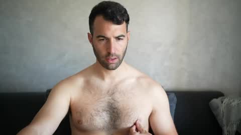 Manu online show from March 31, 8:16 am