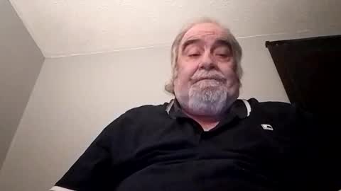 KICKINME online show from October 26, 8:44 pm