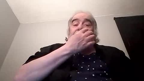 KICKINME online show from November 16, 11:29 pm