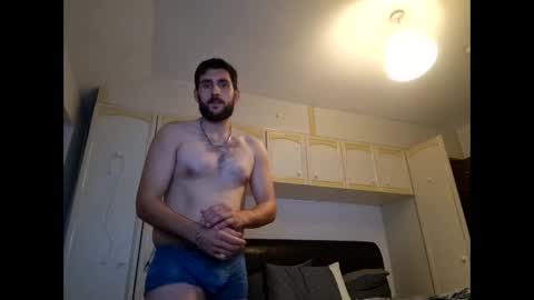 kieran938s online show from February 28, 2:21 am