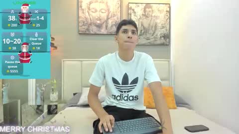 Kieran Derek online show from December 23, 3:37 am