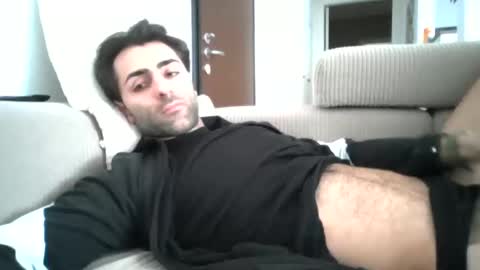 Snapshot of kikkus01 chatting on February 19, 1:39 pm kikkus01 online show from February 19, 1:39 pm