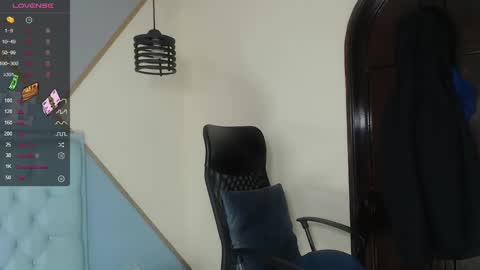 Snapshot of kilian_xx chatting on January 23, 12:52 pm Kilian xxx online show from January 23, 12:52 pm