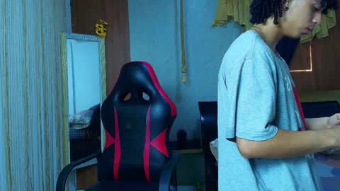 KIM online show from April 12, 1:01 pm